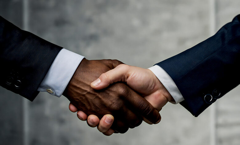 de renégocier les contrats miniers en Afrique.